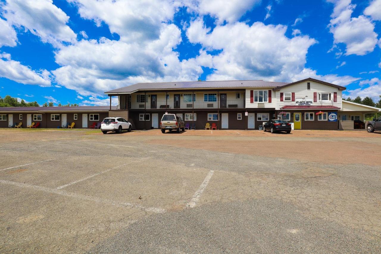 Atlantic Motel Berry Mills エクステリア 写真