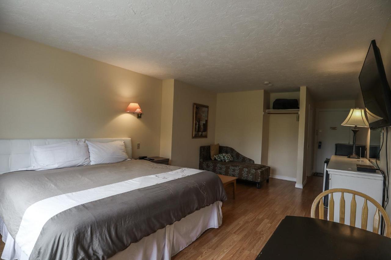 Atlantic Motel Berry Mills エクステリア 写真
