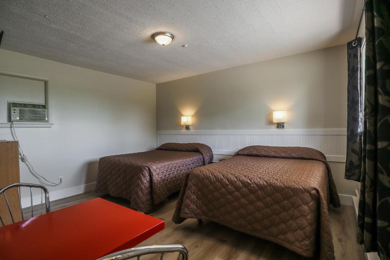 Atlantic Motel Berry Mills エクステリア 写真