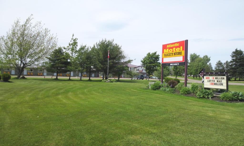 Atlantic Motel Berry Mills エクステリア 写真