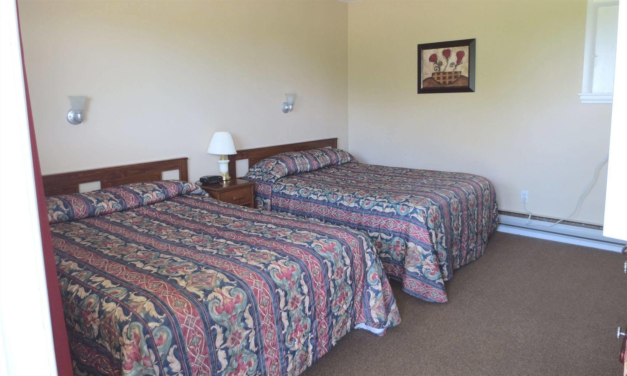 Atlantic Motel Berry Mills エクステリア 写真