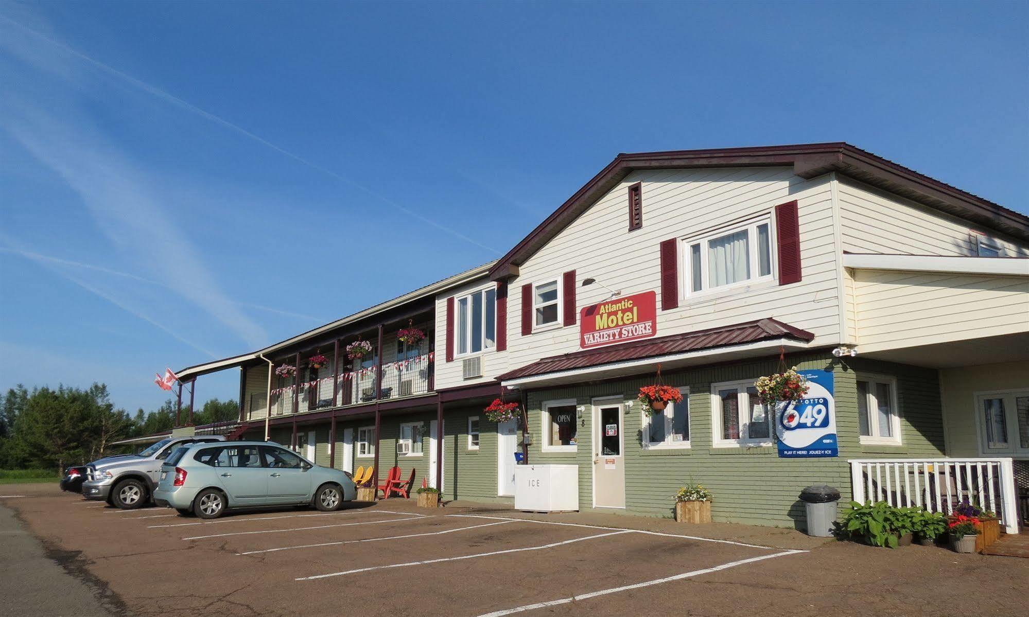 Atlantic Motel Berry Mills エクステリア 写真